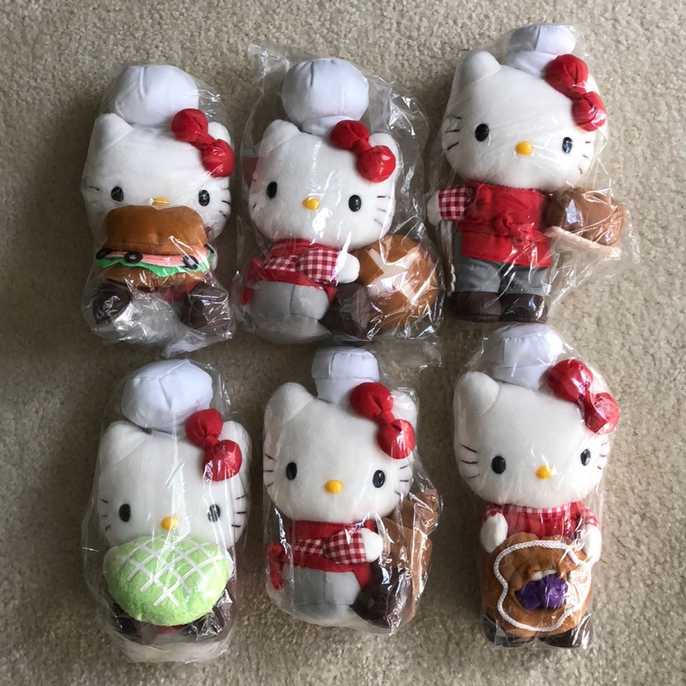 Chef Hello Kitty Plush Doll Pastry Apron